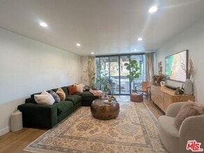 Building Photo - 7765 W 91st St