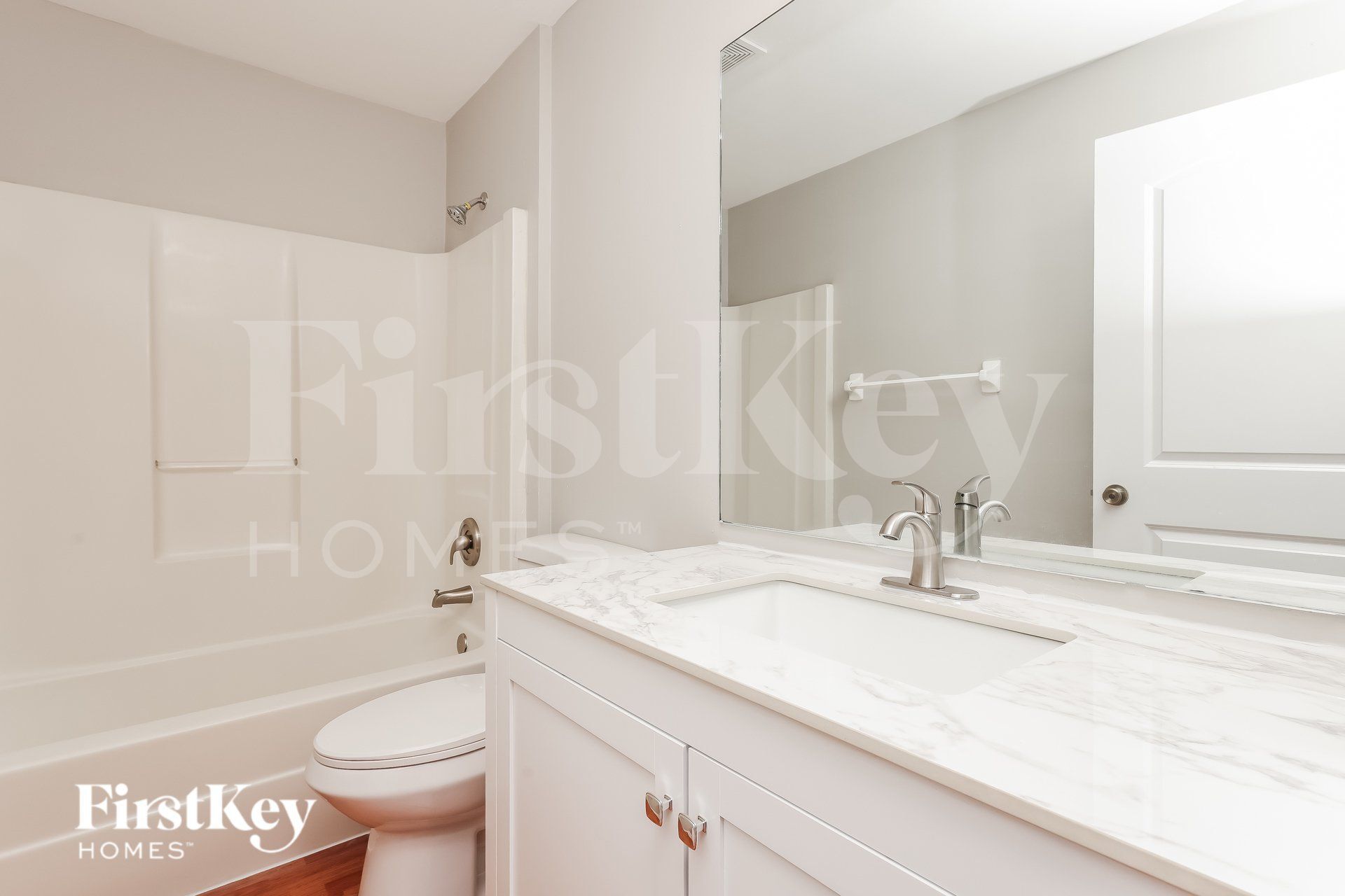 Building Photo - 517 NE 15th Terrace