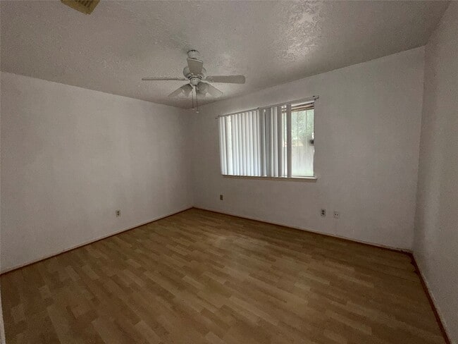 Building Photo - 3806 Westheimer Pl Dr