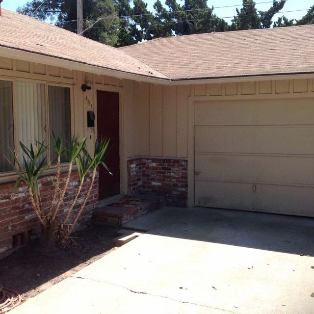 Building Photo - Duplex For Rent in Modesto