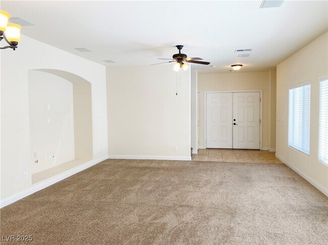 Building Photo - 4821 Longshot Dr