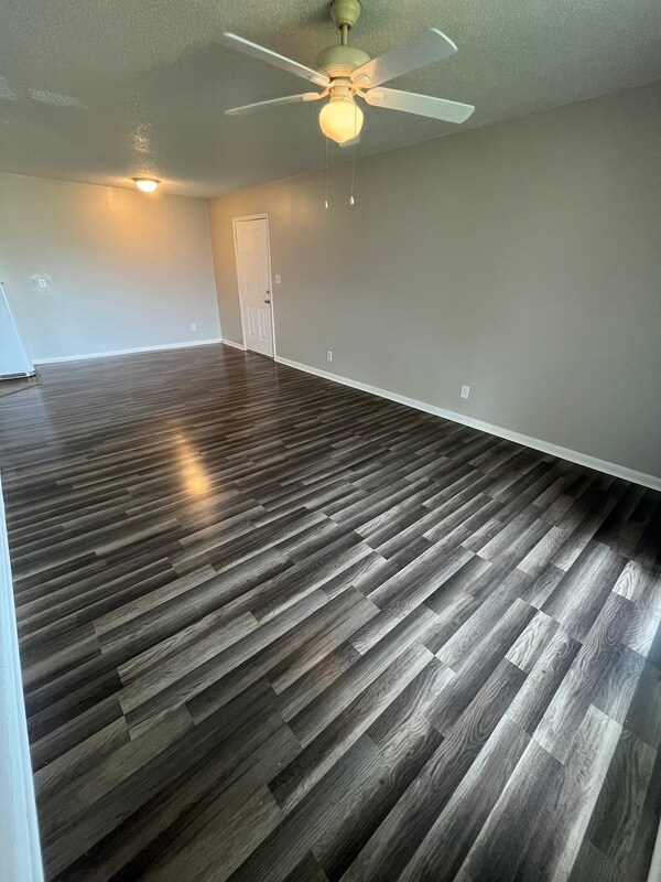 Building Photo - 2833 N O.Henry Blvd