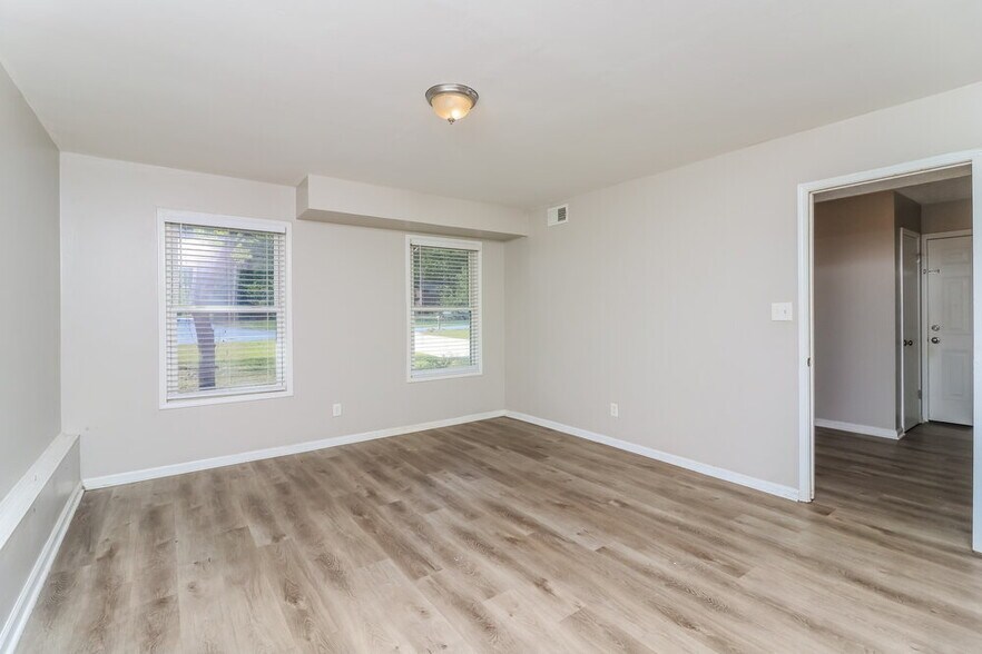 Building Photo - 2920 Sandstone Trail