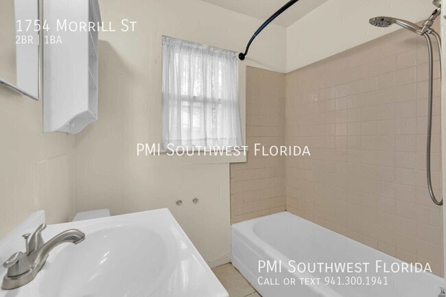Building Photo - 1754 Morrill St