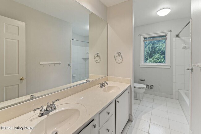 Building Photo - 3002 Lime Kiln Ln