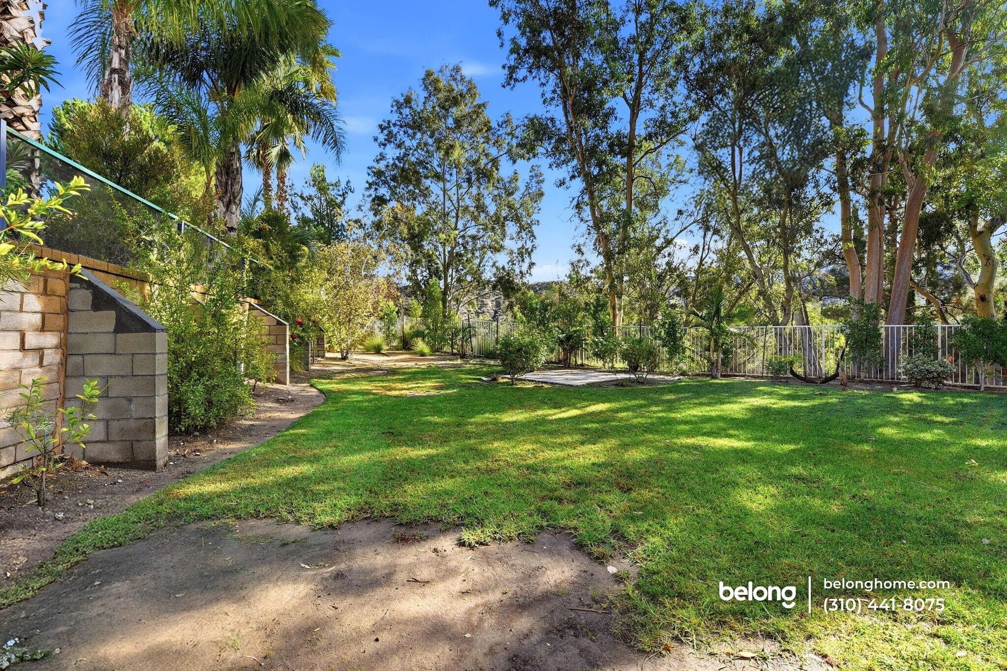 Building Photo - 29016 Lillyglen Dr