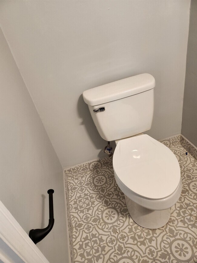 Building Photo - 3176 Raleigh Millington Rd