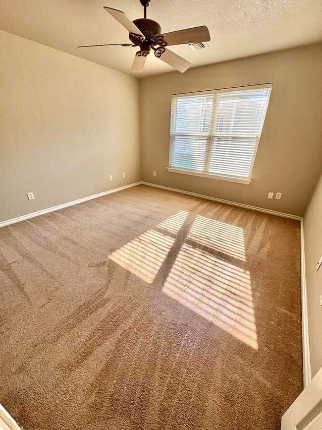 Building Photo - 1308 S 3rd St