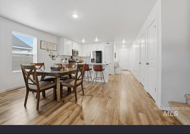 Building Photo - 3225 E Mossy Rock Ct