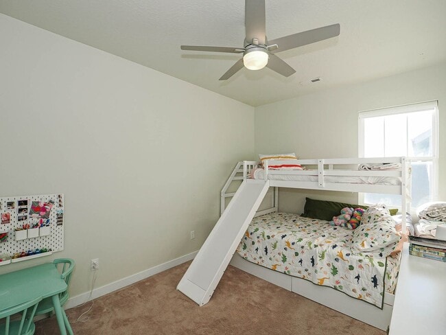 Building Photo - Beautiful House in Excellent Daybreak Location!