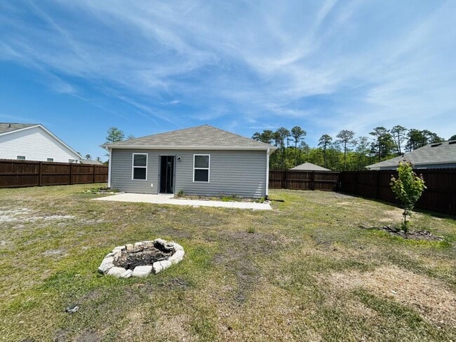 Building Photo - 2157 Grande Palms Trl