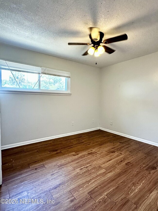 Building Photo - 2821 Searchwood Dr