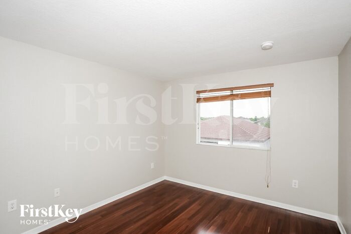 Building Photo - 10223 SW 227th Ln