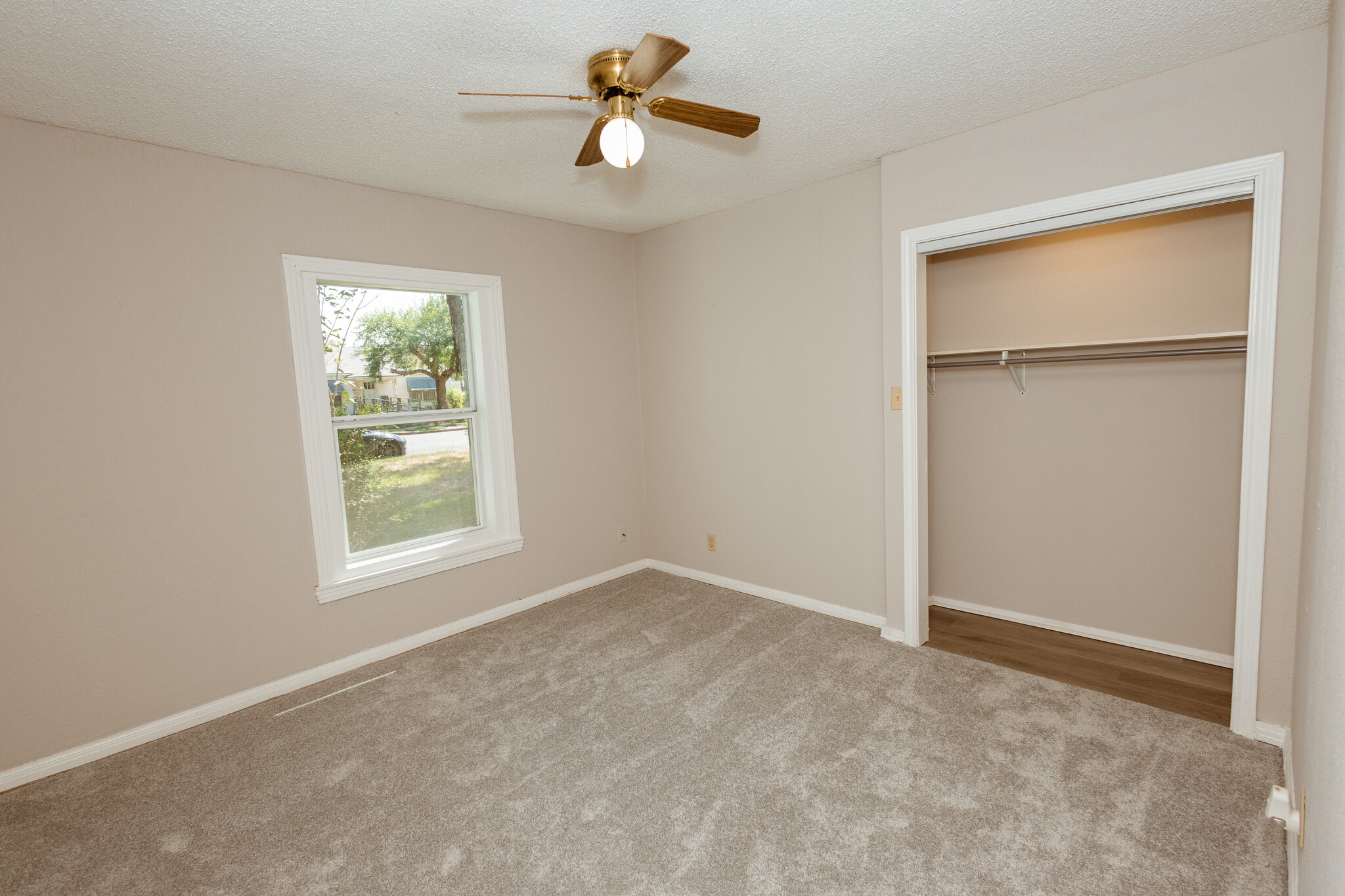 Building Photo - 3609 Cumberland Ave