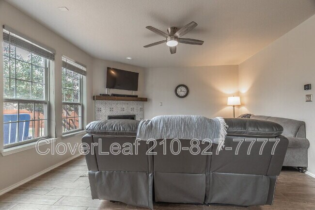 Building Photo - 170 Bentwood Ranch Dr