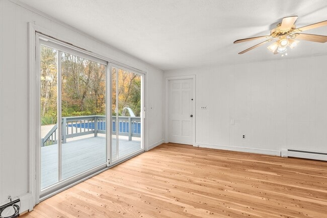 Building Photo - 45 Stanford Dr