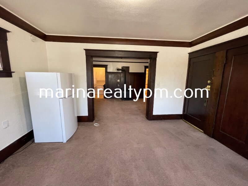 Building Photo - 625 Ohio St