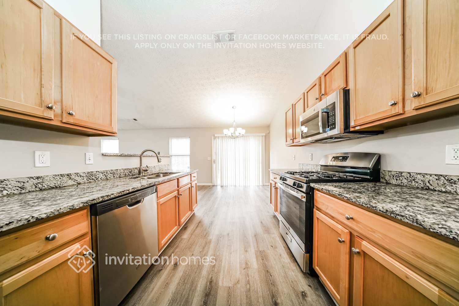 Building Photo - 2604 Bluestone Dr SW