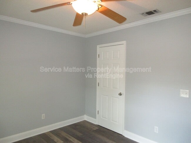 Building Photo - 6598 Starboard Dr