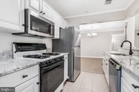 Building Photo - 653 Burtons Cove Way