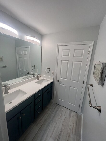 Building Photo - 36366 Azalea Ave