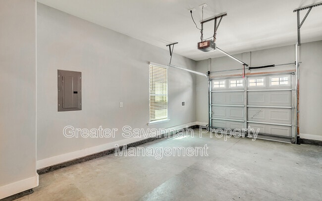 Building Photo - 134 Ainsdale Dr