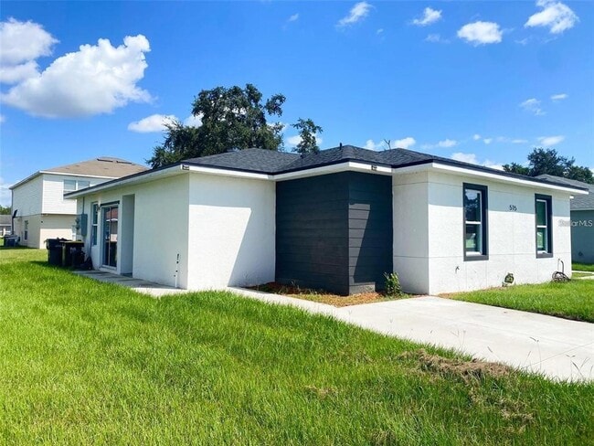 Building Photo - 515 Blackbird Ln