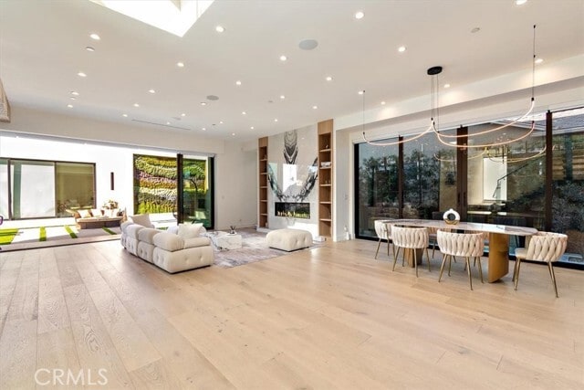 Building Photo - 5347 Natick Ave