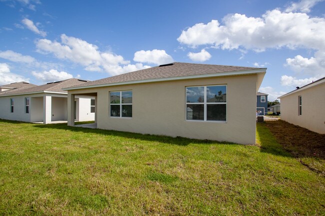 Building Photo - Watercrest Estates - Community Pool