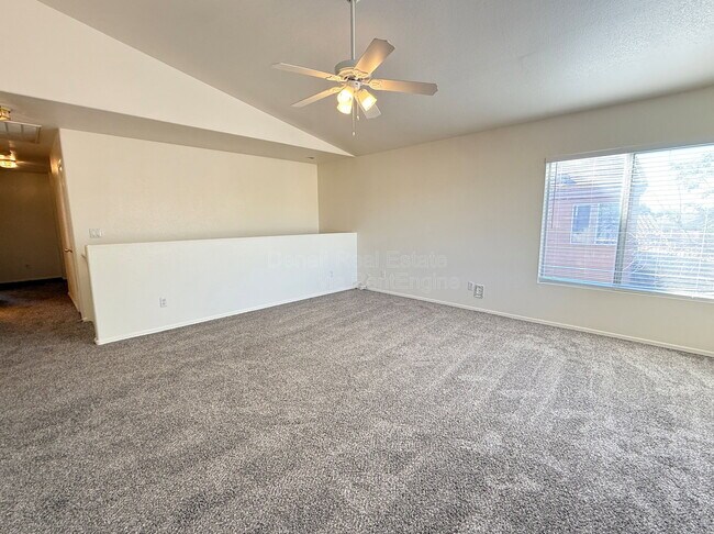 Building Photo - 10306 E Delta Ave