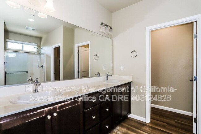 Building Photo - 5564 Celebration St