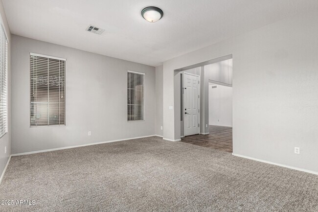 Building Photo - 16435 N 152nd Ln