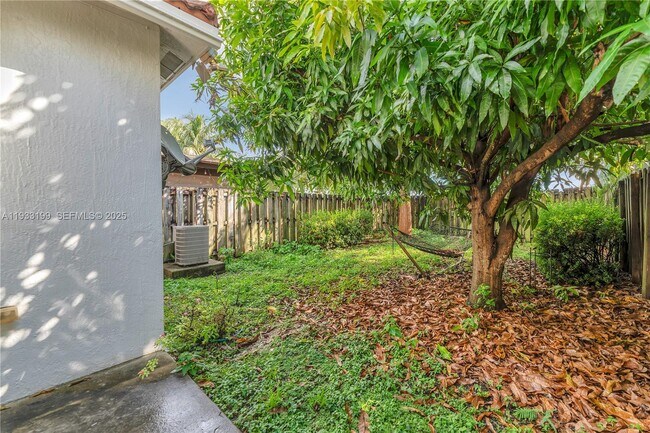 Building Photo - 10934 SW 247th Ter