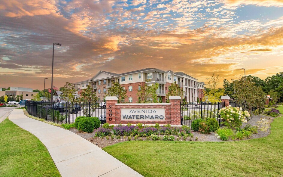 Avenida Watermarq at Germantown 7900 Wolf River Blvd Germantown TN