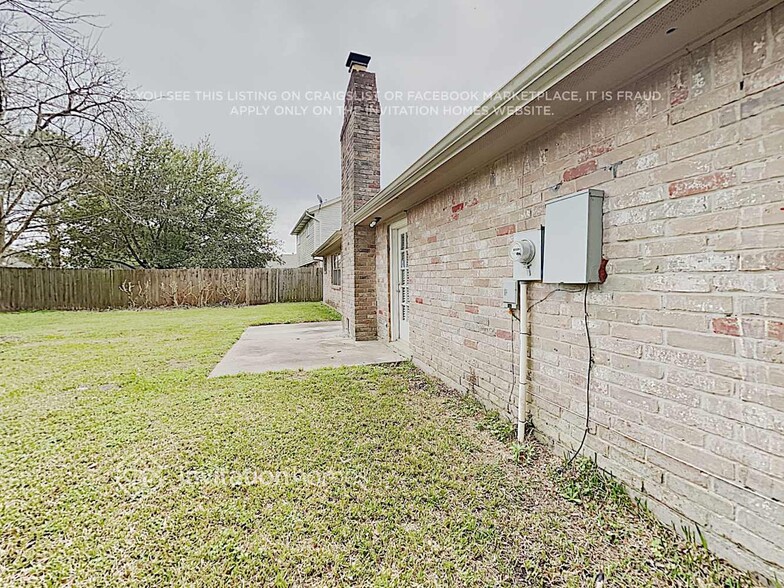 Building Photo - 7442 Towerview Ln