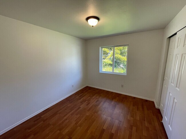 Building Photo - 2415 Forest Park Ln