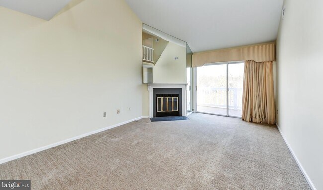 Building Photo - 2810 Yarling Ct