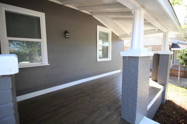 Building Photo - 1214 N 7th Ave