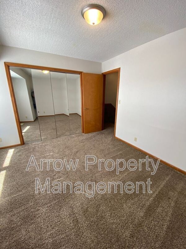 Building Photo - 1326 S Jackson St