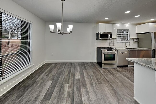 Building Photo - 4365 Reef Rd