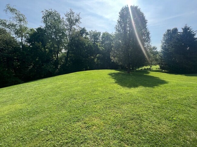 Building Photo - EXCEPTIONAL HOME