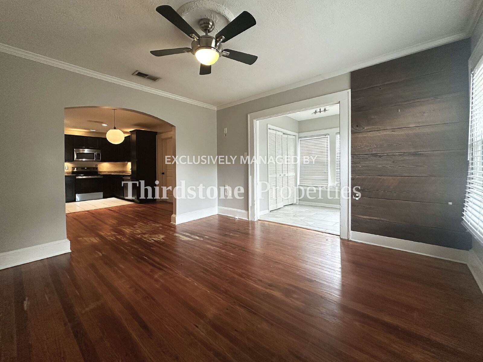 Building Photo - 725 Cherokee St