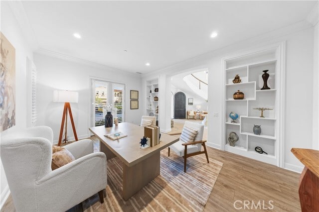 Building Photo - 111 Great Oak