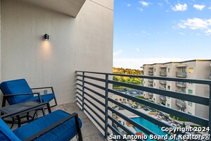 Building Photo - 17902 La Cantera Pkwy