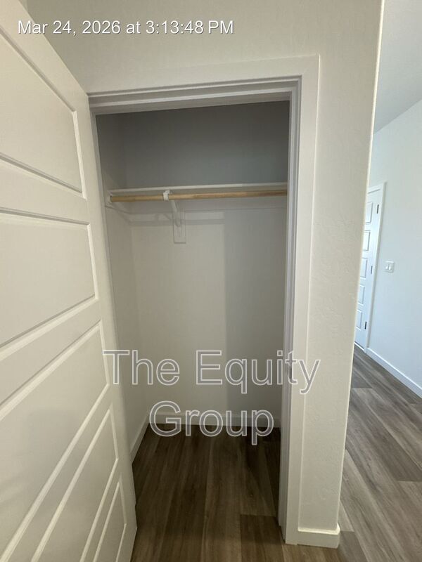 Building Photo - 2440 S Aubree St