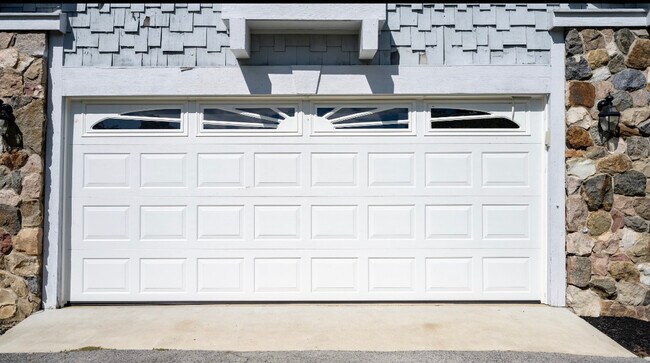 Building Photo - 9740 Purcell Hill Rd