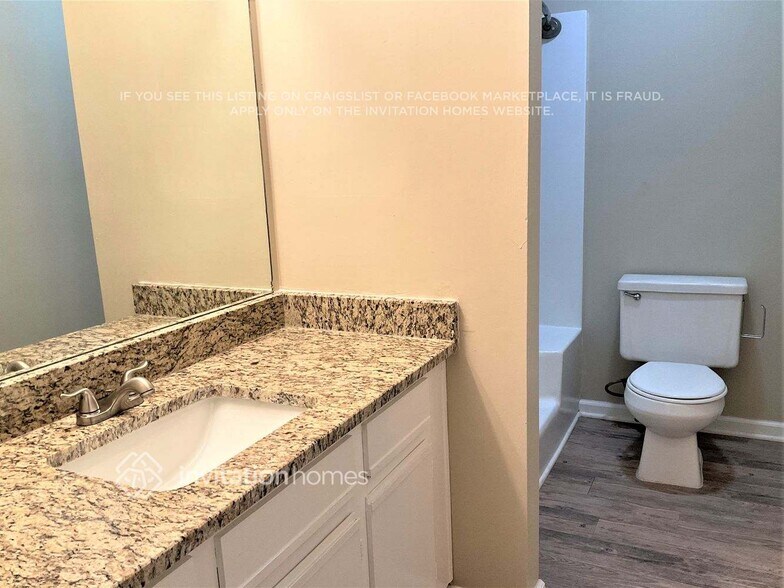 Building Photo - 309 Westwood Ct