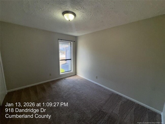 Building Photo - 918 Dandridge Dr