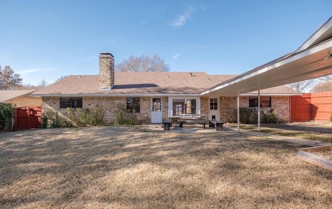 Building Photo - 4800 Gretna Green Ln