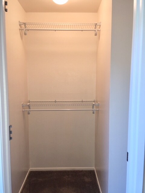 Primary closet - 19670 NW Pondosa Ct